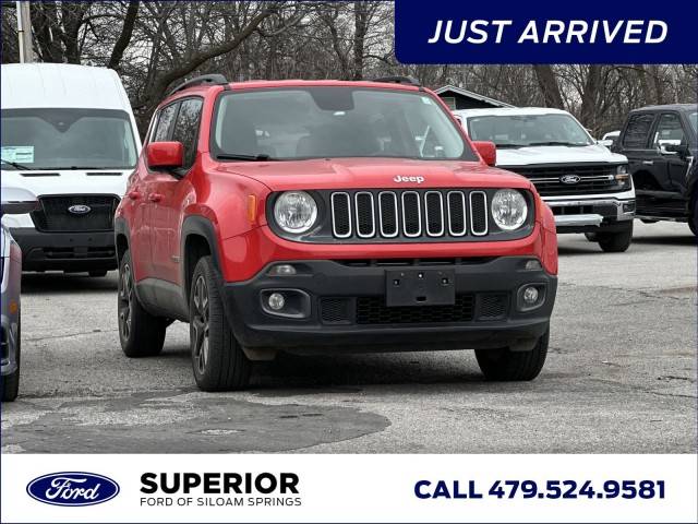 2017 Jeep Renegade Latitude 4WD photo