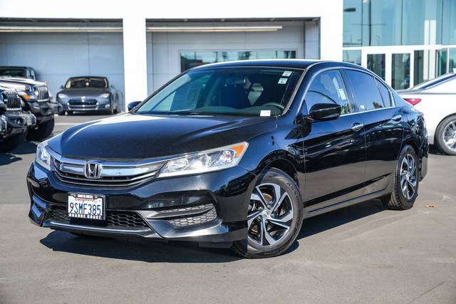 2017 Honda Accord LX FWD photo