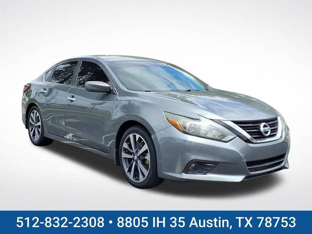 2017 Nissan Altima 2.5 SR FWD photo