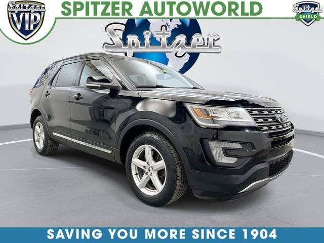 2017 Ford Explorer XLT 4WD photo