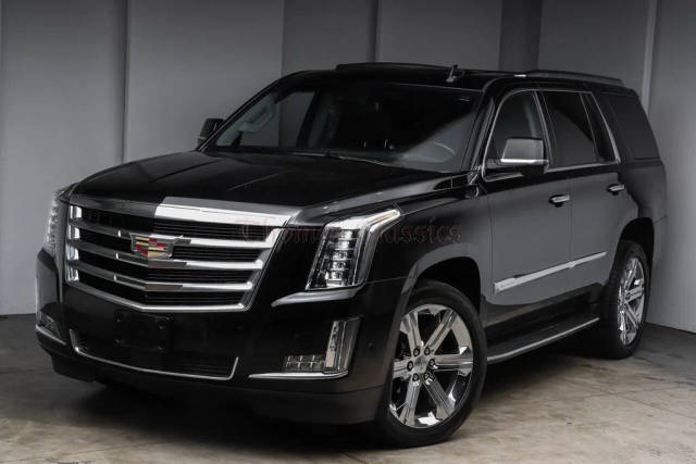 2017 Cadillac Escalade Premium Luxury 4WD photo