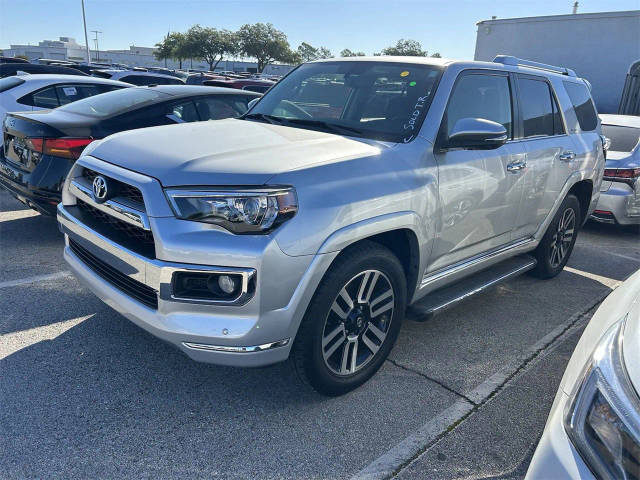 2017 Toyota 4Runner Limited RWD photo