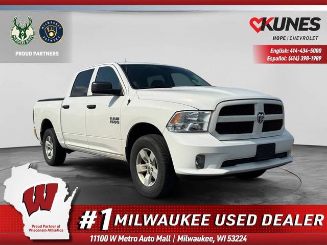 2017 Ram 1500 Express 4WD photo