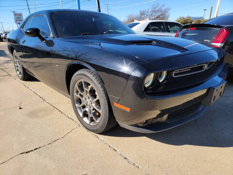 2017 Dodge Challenger GT AWD photo