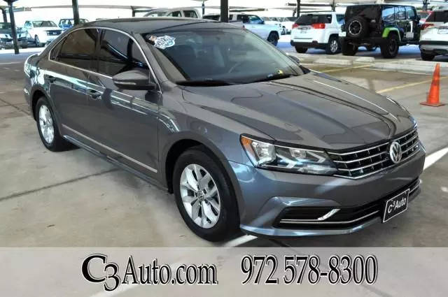 2017 Volkswagen Passat 1.8T S FWD photo