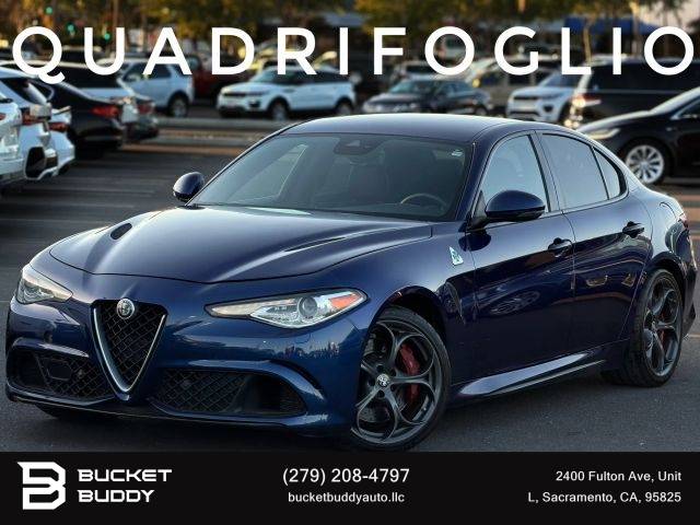 2017 Alfa Romeo Giulia RWD photo