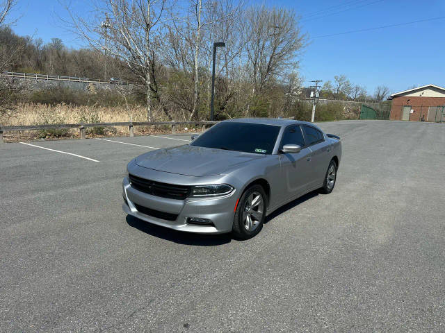 2016 Dodge Charger SXT RWD photo