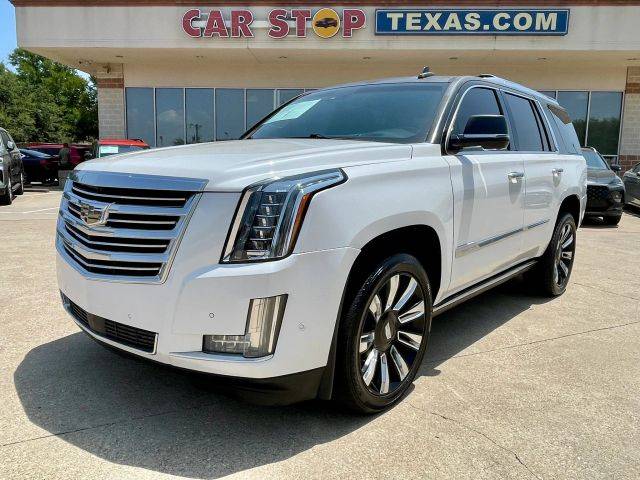 2017 Cadillac Escalade Platinum RWD photo