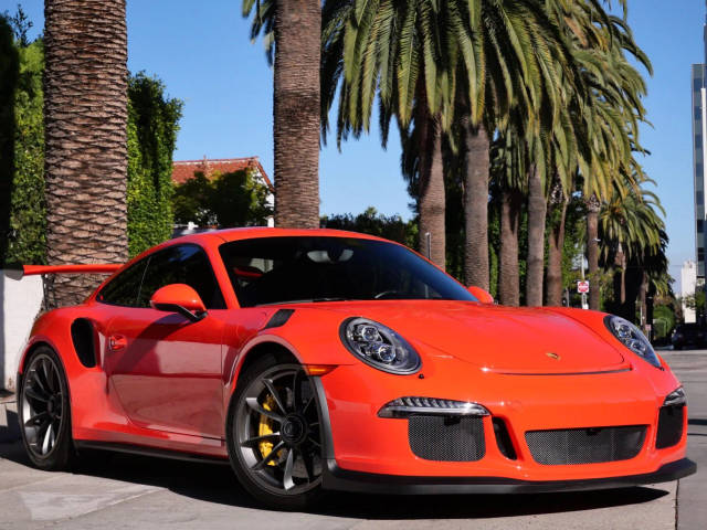 2016 Porsche 911 GT3 GT3 RS RWD photo