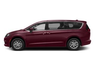 2017 Chrysler Pacifica Minivan Touring FWD photo