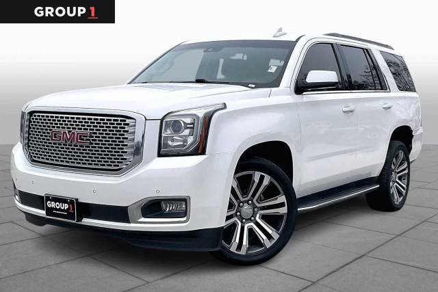 2017 GMC Yukon SLT RWD photo