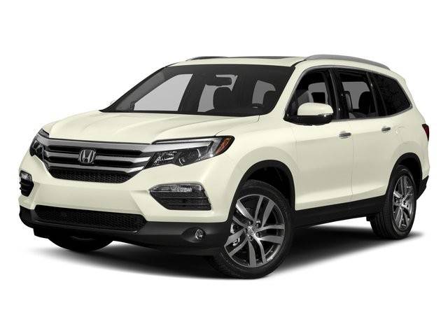 2017 Honda Pilot Touring FWD photo