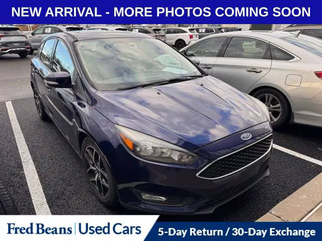 2017 Ford Focus SEL FWD photo