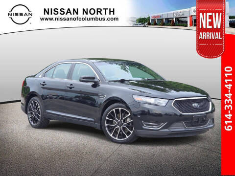 2017 Ford Taurus SHO AWD photo