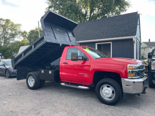 2017 Chevrolet Silverado 3500HD Work Truck 4WD photo