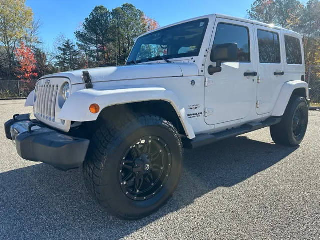 2017 Jeep Wrangler Unlimited Sahara 4WD photo