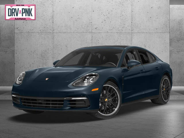 2017 Porsche Panamera 4 AWD photo