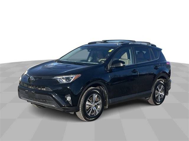 2017 Toyota RAV4 XLE FWD photo