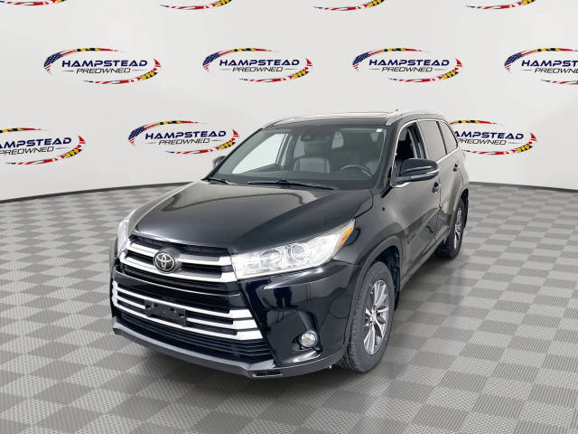 2017 Toyota Highlander XLE AWD photo
