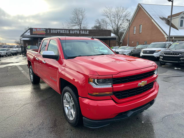2017 Chevrolet Silverado 1500 Custom RWD photo