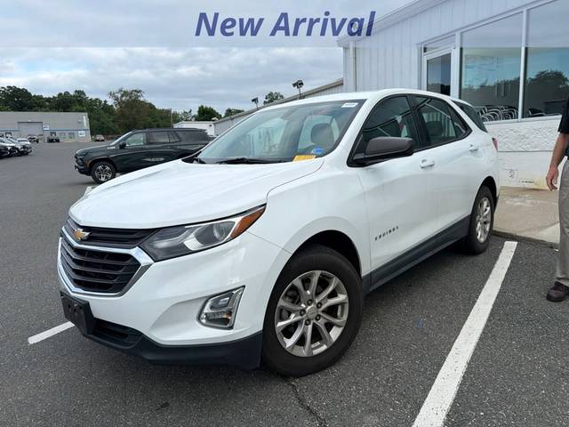 2018 Chevrolet Equinox LS AWD photo