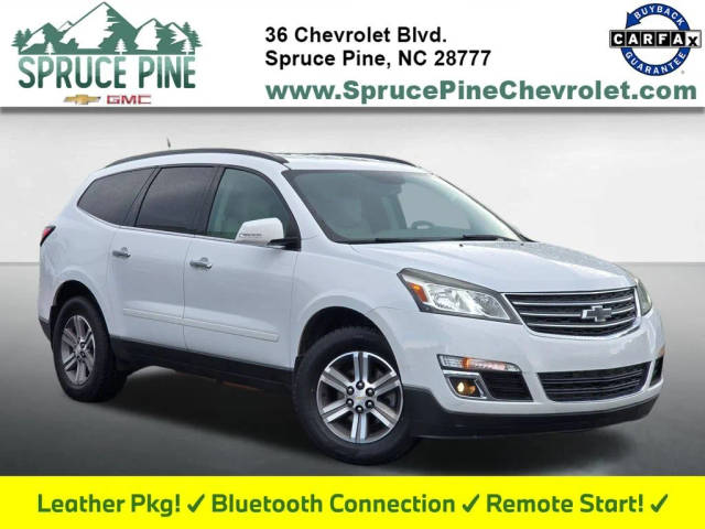 2017 Chevrolet Traverse LT FWD photo