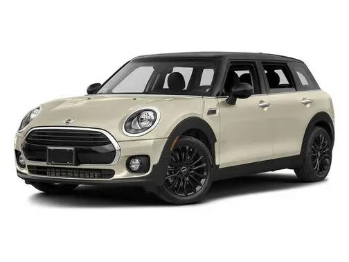 2017 MINI Cooper Clubman Cooper FWD photo