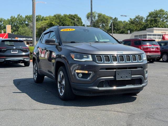 2017 Jeep Compass Limited 4WD photo