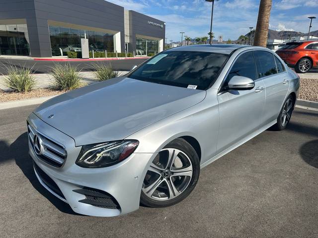 2017 Mercedes-Benz E-Class E 300 Sport RWD photo