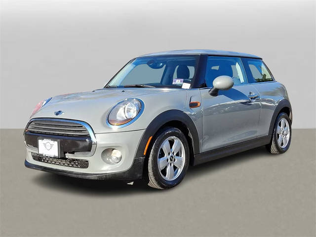 2017 MINI Hardtop 2 Door Cooper FWD photo