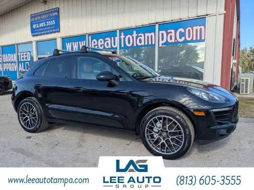 2017 Porsche Macan S AWD photo