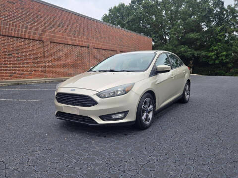 2017 Ford Focus SE FWD photo