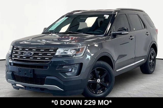 2017 Ford Explorer XLT 4WD photo