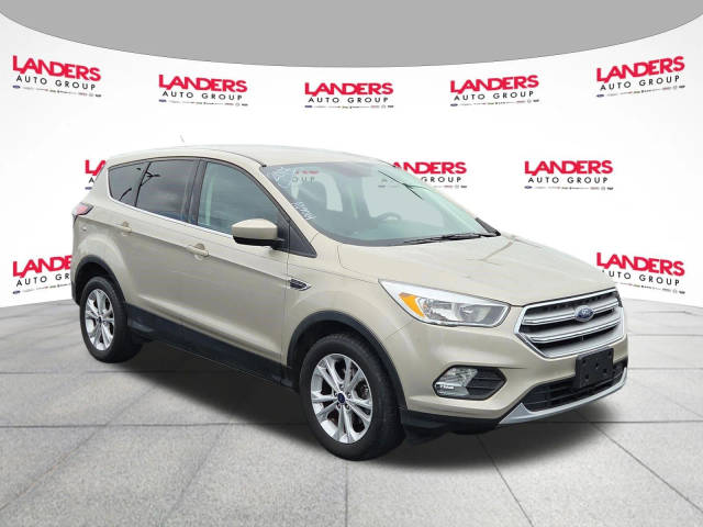 2017 Ford Escape SE FWD photo