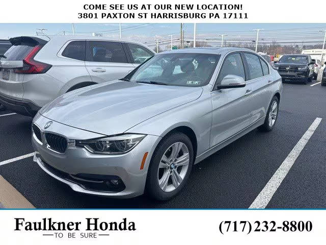 2017 BMW 3 Series 330i xDrive AWD photo