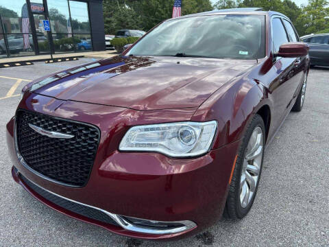 2017 Chrysler 300 Limited RWD photo