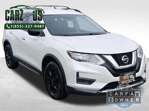 2017 Nissan Rogue SV AWD photo