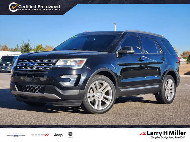 2017 Ford Explorer XLT 4WD photo