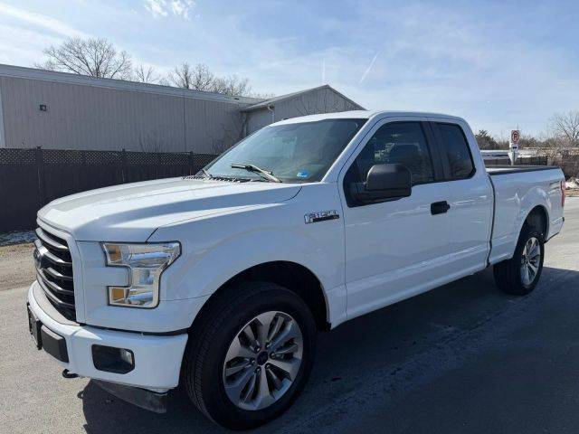 2017 Ford F-150 XL 4WD photo