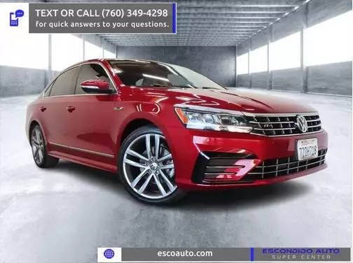 2017 Volkswagen Passat R-Line w/Comfort Pkg FWD photo