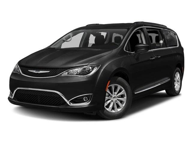 2017 Chrysler Pacifica Minivan Touring Plus FWD photo
