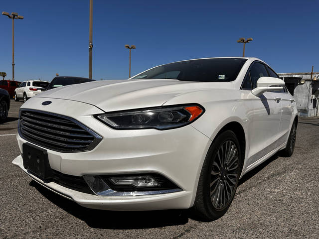 2017 Ford Fusion SE FWD photo