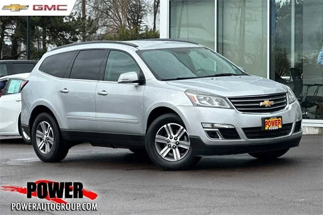 2017 Chevrolet Traverse LT AWD photo