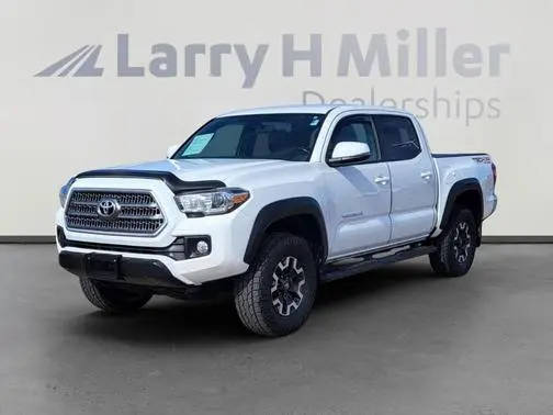 2017 Toyota Tacoma TRD Off Road 4WD photo