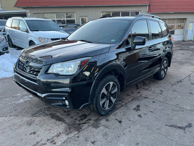 2017 Subaru Forester Premium AWD photo