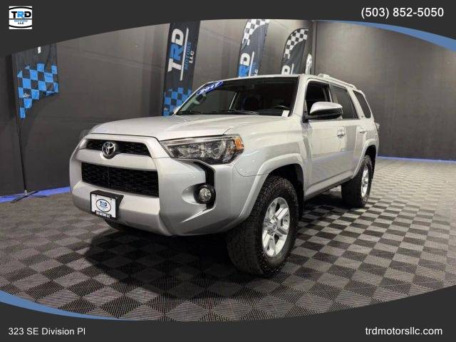2017 Toyota 4Runner SR5 4WD photo
