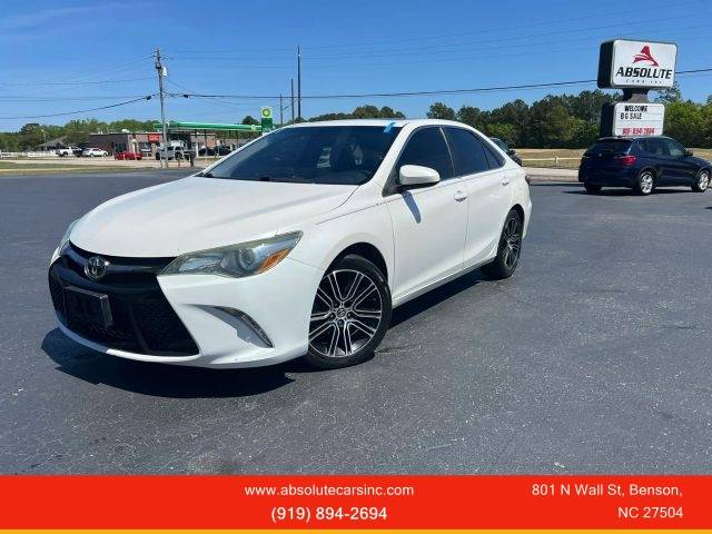 2016 Toyota Camry SE FWD photo
