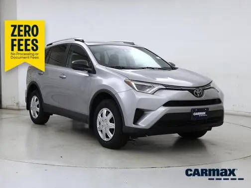 2017 Toyota RAV4 LE AWD photo