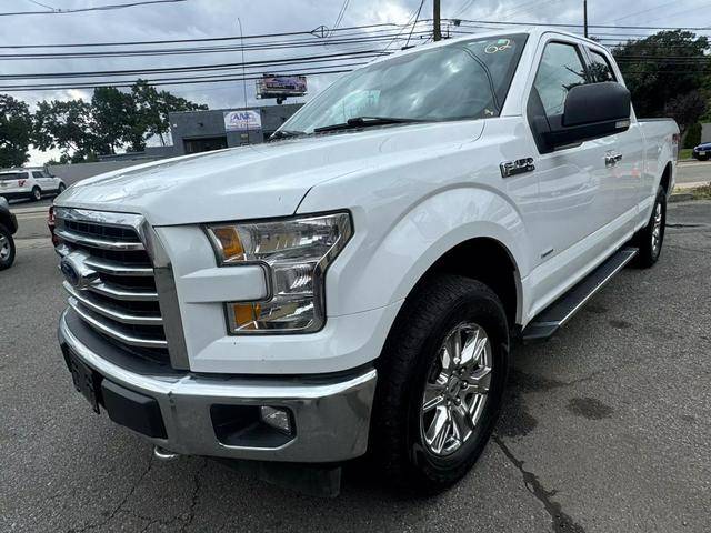 2017 Ford F-150 XLT 4WD photo