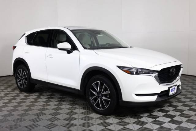 2017 Mazda CX-5 Grand Touring FWD photo